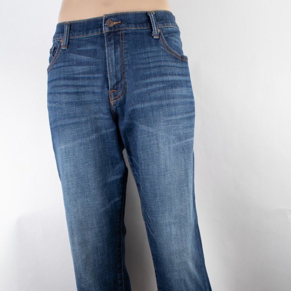 Lucky Brand 221 Original Straight 38 X 29 Men's Denim Jeans Medium Wash Zip Fly